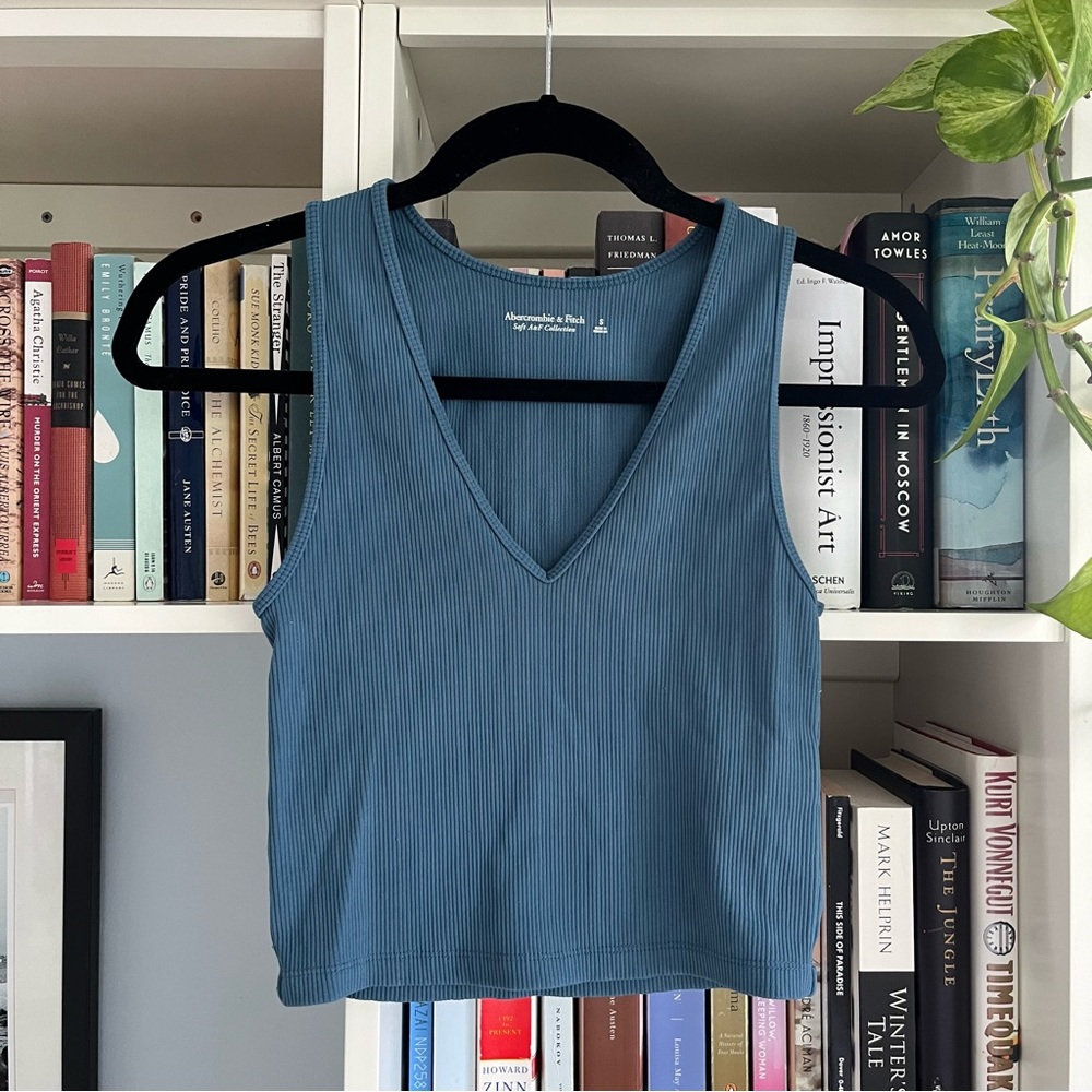 A&F Athletic Tennis Tank ❤️